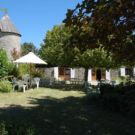 Maison De 14 Pers, 6 Chambres, Piscine Avec Vue Panoramique D'exception, Pour Ponts Et Saint-Martial-de-Mirambeau