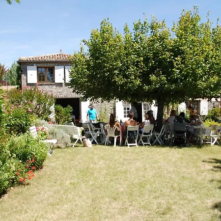 Maison De 14 Pers, 6 Chambres, Piscine Avec Vue Panoramique D'exception, Pour Ponts Et Casa de Férias