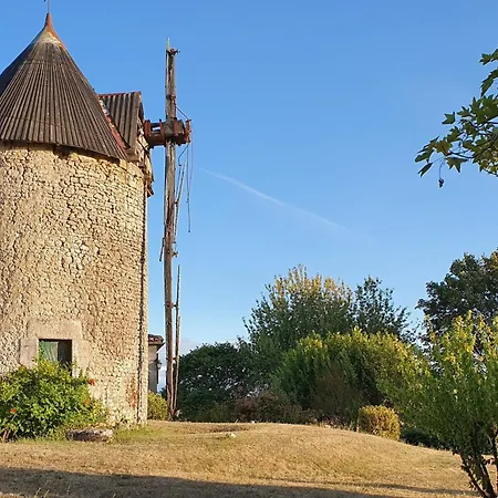 Maison De 14 Pers, 6 Chambres, Piscine Avec Vue Panoramique D'exception, Pour Ponts Et Saint-Martial-de-Mirambeau