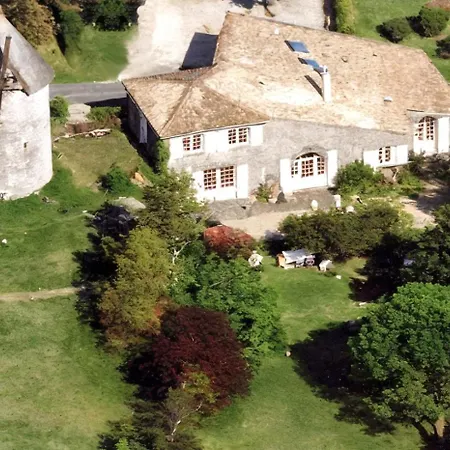 Maison De 14 Pers, 6 Chambres, Piscine Avec Vue Panoramique D'exception, Pour Ponts Et * Saint-Martial-de-Mirambeau